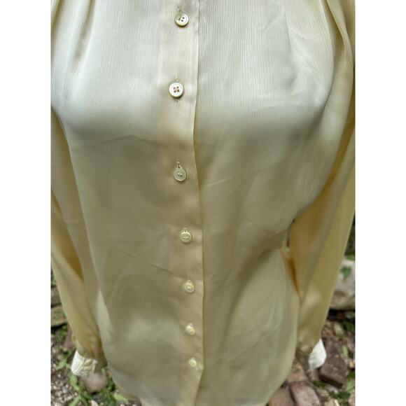 Vintage Liz Claiborne Satin Button Neck Office Blouse Light Yellow S 8 Polyester - Picture 7 of 12